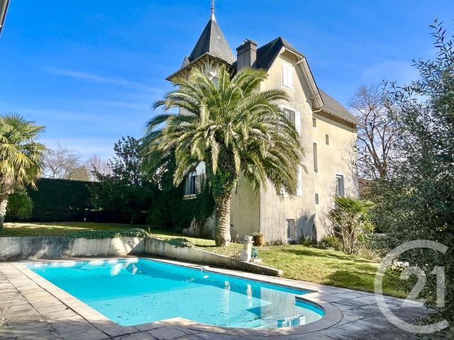 Maison à vendre - 10 pièces - 259,04 m2 - Pau - 64 - AQUITAINE