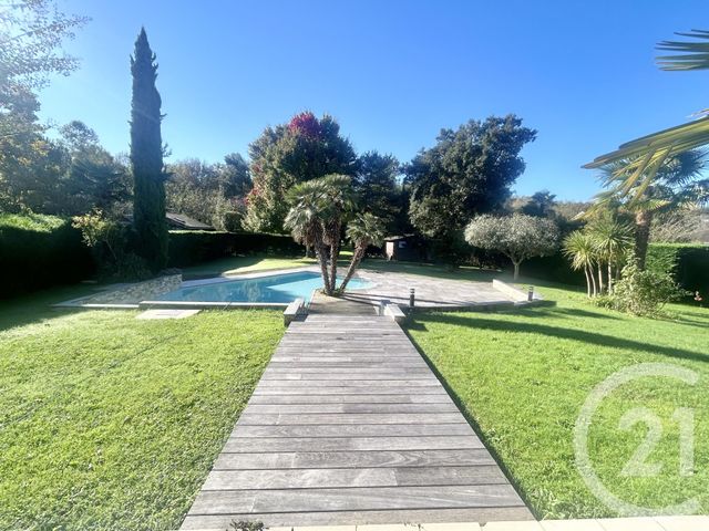 Maison &agrave; vendre - 6 pi&egrave;ces - 238 m2 - Pau - 64 - AQUITAINE