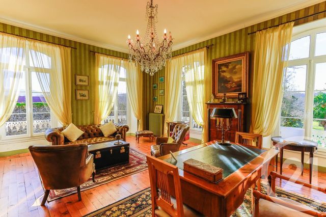 Maison &agrave; vendre - 12 pi&egrave;ces - 400 m2 - Pau - 64 - AQUITAINE