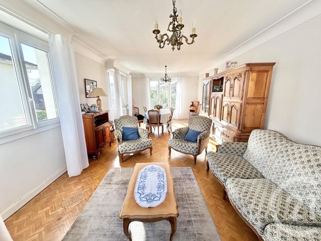 Maison à vendre - 6 pièces - 150 m2 - Pau - 64 - AQUITAINE