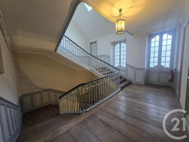Appartement T4 à vendre - 2 pièces - 89 m2 - Pau - 64 - AQUITAINE