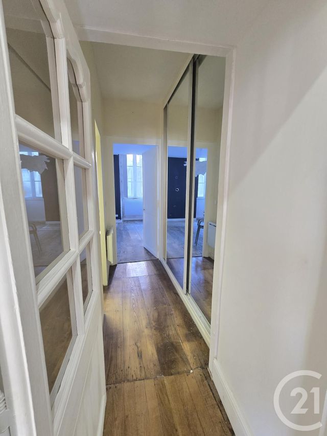Appartement T4 à vendre - 2 pièces - 89 m2 - Pau - 64 - AQUITAINE