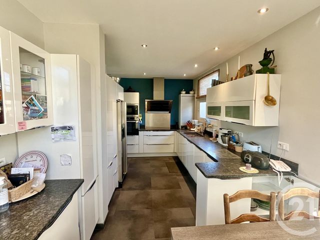 Maison à vendre - 6 pièces - 193 m2 - Pau - 64 - AQUITAINE