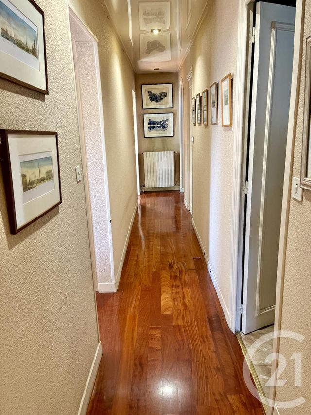 Maison à vendre - 6 pièces - 193 m2 - Pau - 64 - AQUITAINE