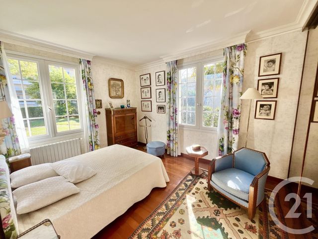 Maison à vendre - 6 pièces - 193 m2 - Pau - 64 - AQUITAINE