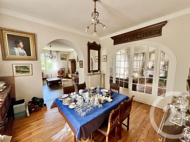 Maison à vendre - 9 pièces - 236 m2 - Pau - 64 - AQUITAINE