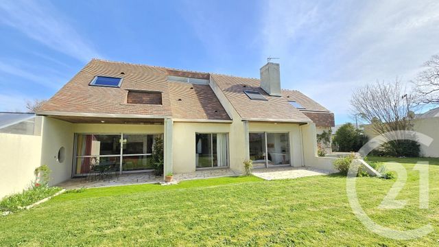 Maison &agrave; vendre - 7 pi&egrave;ces - 213 m2 - Pau - 64 - AQUITAINE