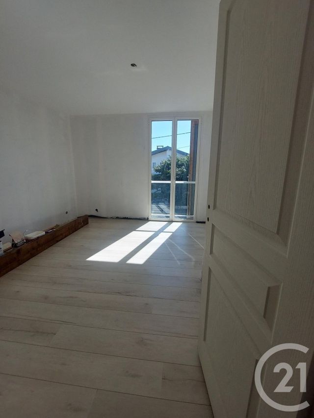 Maison à vendre - 6 pièces - 140 m2 - Pau - 64 - AQUITAINE