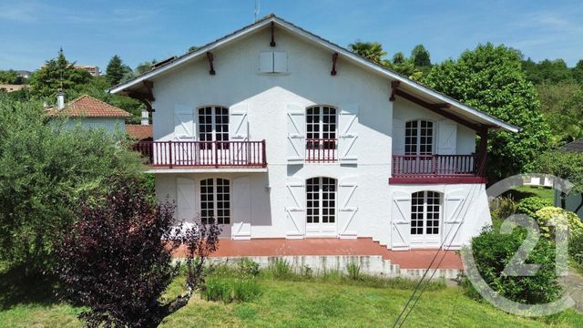 Maison &agrave; vendre - 8 pi&egrave;ces - 220 m2 - Pau - 64 - AQUITAINE