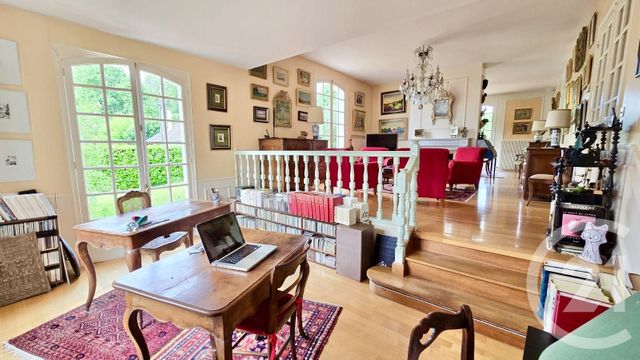 Maison à vendre - 8 pièces - 220 m2 - Pau - 64 - AQUITAINE