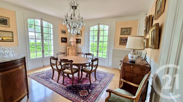 Maison à vendre - 8 pièces - 220 m2 - Pau - 64 - AQUITAINE