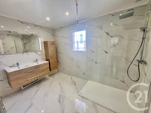 Maison &agrave; louer - 5 pi&egrave;ces - 135,01 m2 - Idron - 64 - AQUITAINE