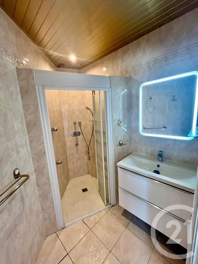 Maison &agrave; louer - 5 pi&egrave;ces - 135,01 m2 - Idron - 64 - AQUITAINE