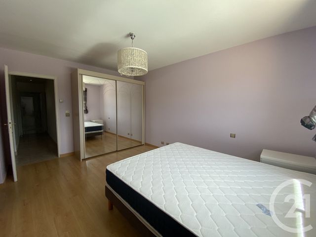 Maison &agrave; louer - 5 pi&egrave;ces - 135,01 m2 - Idron - 64 - AQUITAINE