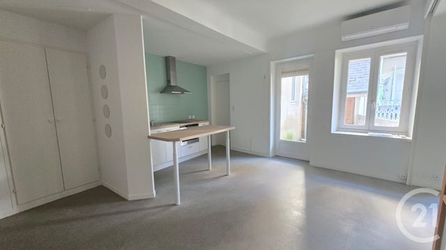 Appartement T1 &agrave; louer - 1 pi&egrave;ce - 32,41 m2 - Pau - 64 - AQUITAINE