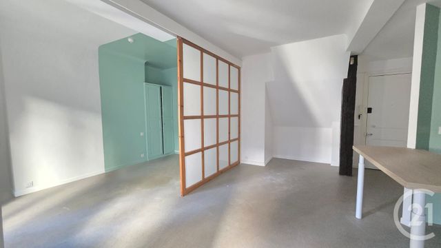 Appartement T1 &agrave; louer - 1 pi&egrave;ce - 32,41 m2 - Pau - 64 - AQUITAINE