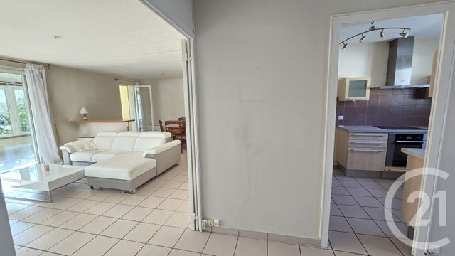 Maison à vendre - 5 pièces - 97 m2 - Mazeres Lezons - 64 - AQUITAINE