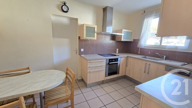 Maison à vendre - 5 pièces - 97 m2 - Mazeres Lezons - 64 - AQUITAINE