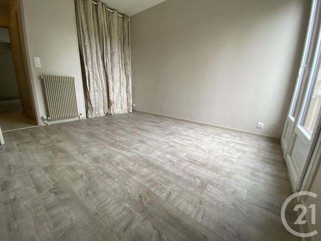 Appartement T3 à louer - 3 pièces - 68,05 m2 - Pau - 64 - AQUITAINE