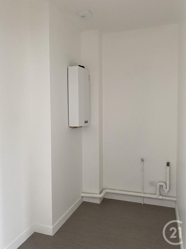 Appartement T2 à louer - 2 pièces - 42,63 m2 - Pau - 64 - AQUITAINE