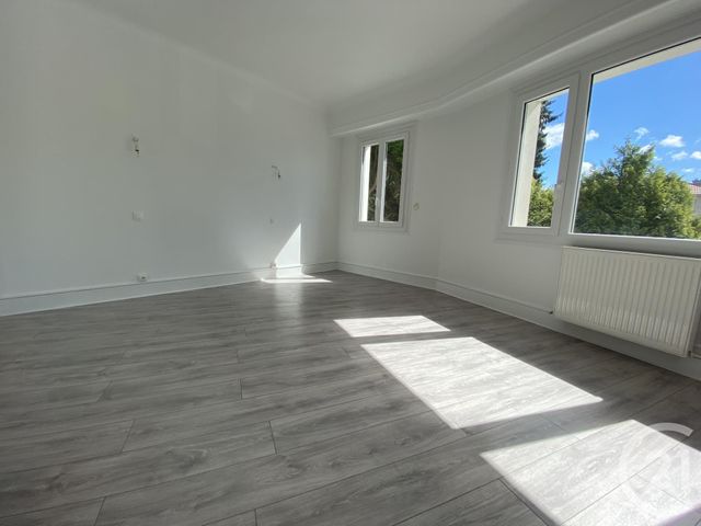 Appartement T4 à louer - 4 pièces - 103,26 m2 - Pau - 64 - AQUITAINE