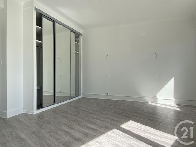 Appartement T4 à louer - 4 pièces - 103,26 m2 - Pau - 64 - AQUITAINE