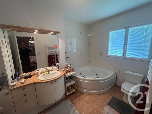 Maison à vendre - 6 pièces - 195 m2 - Morlaas - 64 - AQUITAINE