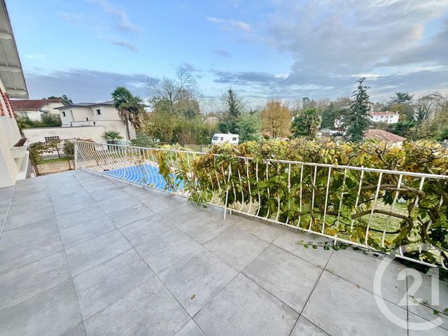 Maison à vendre - 6 pièces - 245 m2 - Billere - 64 - AQUITAINE