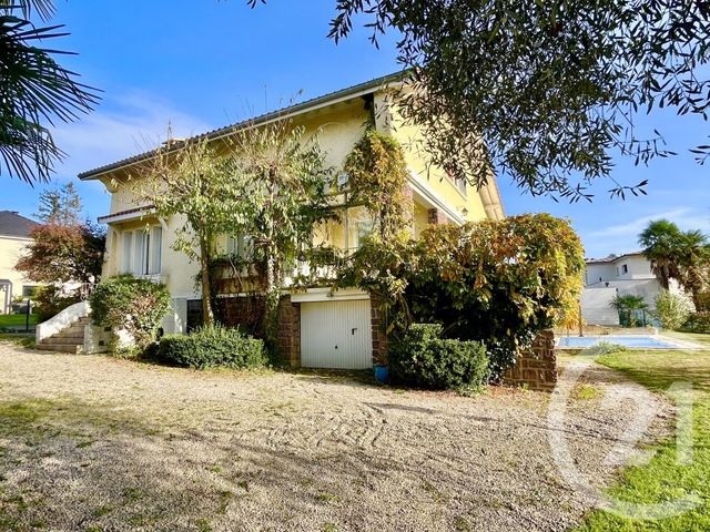 Maison à vendre - 6 pièces - 245 m2 - Billere - 64 - AQUITAINE