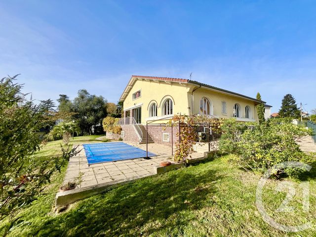 Maison à vendre - 6 pièces - 245 m2 - Billere - 64 - AQUITAINE