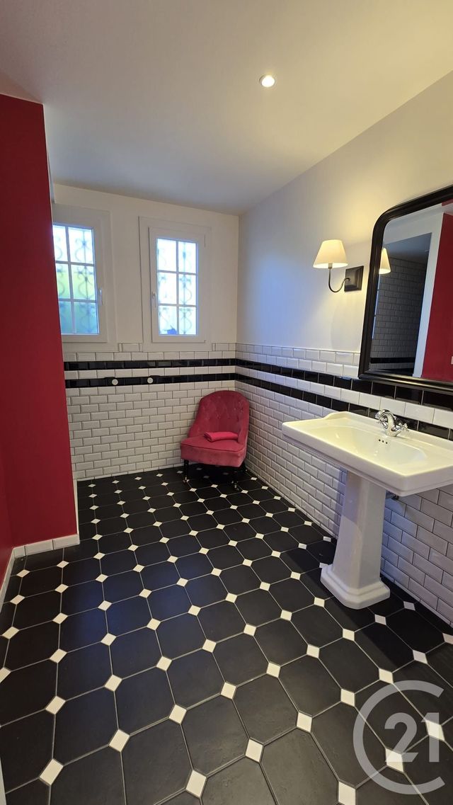 Maison à vendre - 6 pièces - 190 m2 - Pau - 64 - AQUITAINE