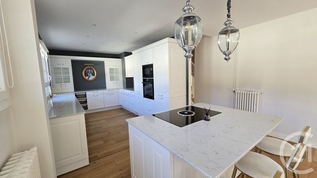 Maison à vendre - 6 pièces - 190 m2 - Pau - 64 - AQUITAINE