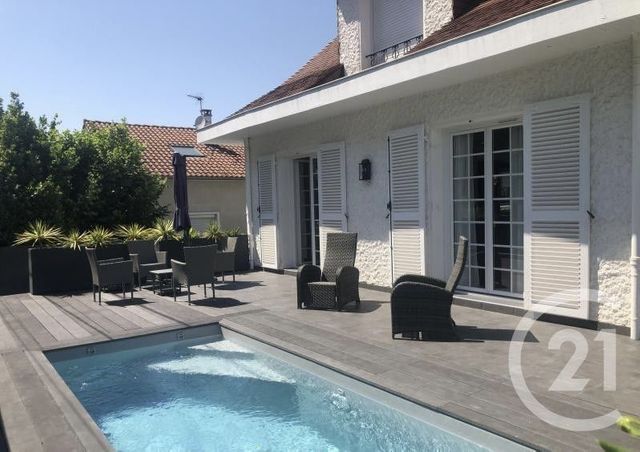 Maison à vendre - 6 pièces - 190 m2 - Pau - 64 - AQUITAINE