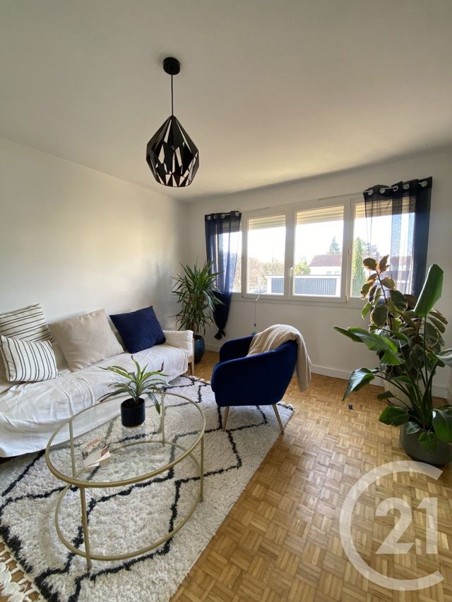 Appartement T4 à louer - 4 pièces - 62,52 m2 - Billere - 64 - AQUITAINE