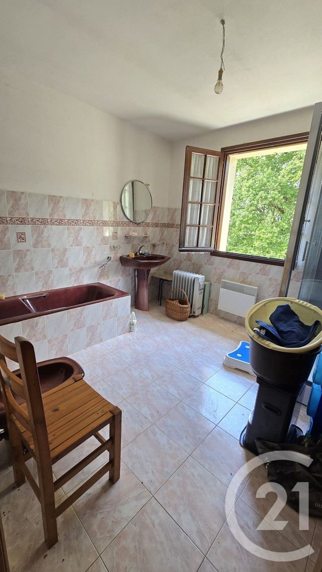 Maison à vendre - 4 pièces - 98,51 m2 - Lalongue - 64 - AQUITAINE