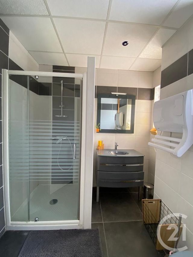 Appartement T3 à louer - 3 pièces - 85 m2 - Billere - 64 - AQUITAINE