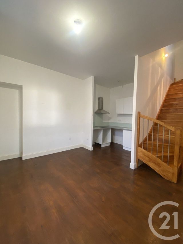 Appartement T4 à louer - 4 pièces - 76,62 m2 - Pau - 64 - AQUITAINE