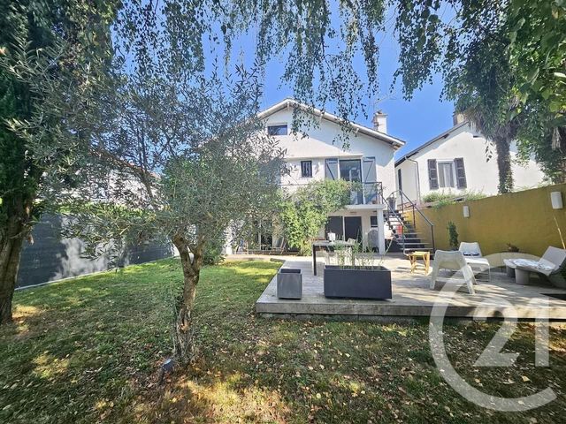 Maison à vendre - 7 pièces - 171,20 m2 - Pau - 64 - AQUITAINE