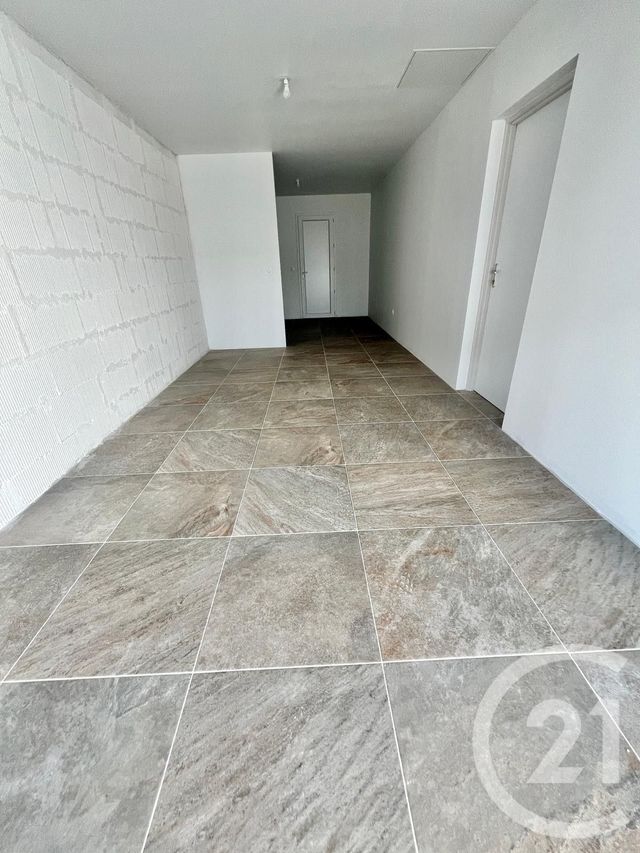 Maison &agrave; louer - 4 pi&egrave;ces - 69,38 m2 - Assat - 64 - AQUITAINE