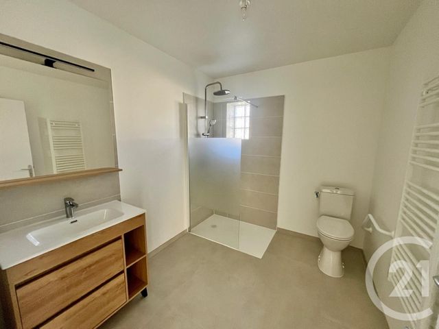 Maison &agrave; louer - 4 pi&egrave;ces - 69,38 m2 - Assat - 64 - AQUITAINE