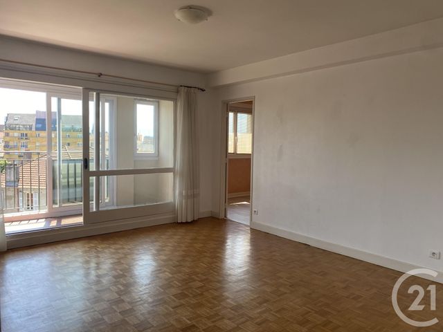 Appartement T4 &agrave; louer - 4 pi&egrave;ces - 76,85 m2 - Pau - 64 - AQUITAINE