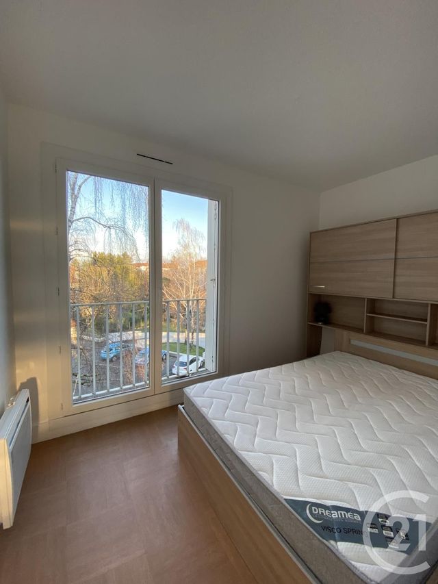 Appartement F2 &agrave; louer - 2 pi&egrave;ces - 30,87 m2 - Pau - 64 - AQUITAINE