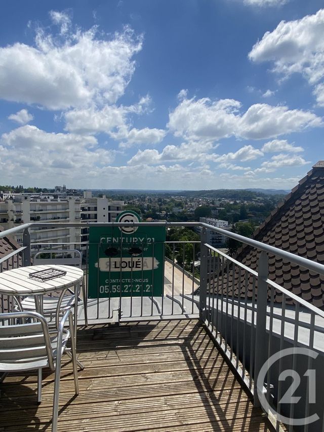 Appartement F3 &agrave; louer - 3 pi&egrave;ces - 67 m2 - Pau - 64 - AQUITAINE