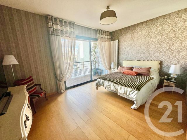 Appartement &agrave; vendre - 7 pi&egrave;ces - 177 m2 - Pau - 64 - AQUITAINE