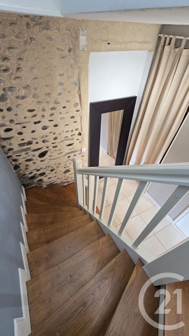 Maison &agrave; louer - 4 pi&egrave;ces - 121,40 m2 - Bizanos - 64 - AQUITAINE