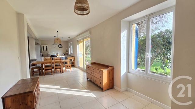 Maison &agrave; louer - 4 pi&egrave;ces - 121,40 m2 - Bizanos - 64 - AQUITAINE