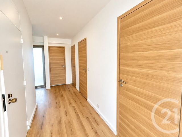 Appartement F3 &agrave; vendre - 3 pi&egrave;ces - 70 m2 - Pau - 64 - AQUITAINE