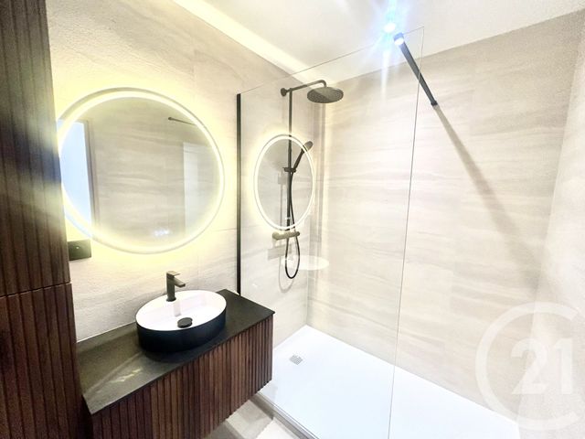 Appartement F3 &agrave; vendre - 3 pi&egrave;ces - 70 m2 - Pau - 64 - AQUITAINE