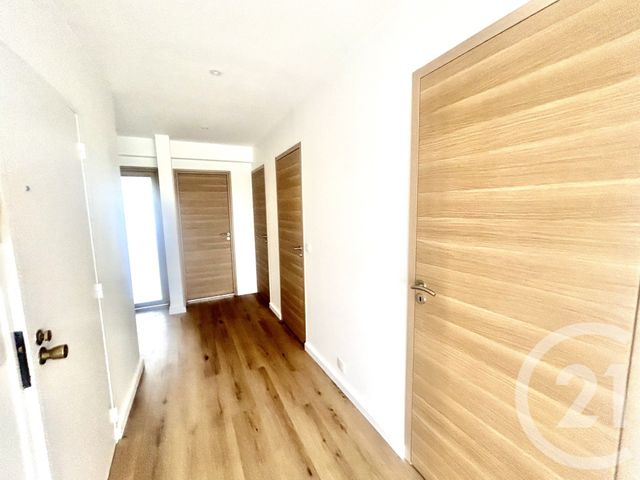 Appartement F3 &agrave; vendre - 3 pi&egrave;ces - 70 m2 - Pau - 64 - AQUITAINE