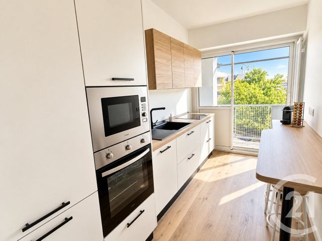 Appartement F3 &agrave; vendre - 3 pi&egrave;ces - 70 m2 - Pau - 64 - AQUITAINE